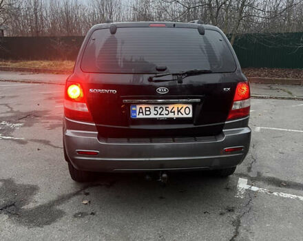 Черный Киа Соренто, объемом двигателя 2.5 л и пробегом 340 тыс. км за 7500 $, фото 5 на Automoto.ua