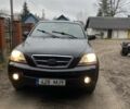 Черный Киа Соренто, объемом двигателя 2.5 л и пробегом 250 тыс. км за 4100 $, фото 1 на Automoto.ua