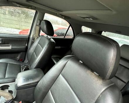 Чорний Кіа Соренто, об'ємом двигуна 2.5 л та пробігом 250 тис. км за 5200 $, фото 5 на Automoto.ua
