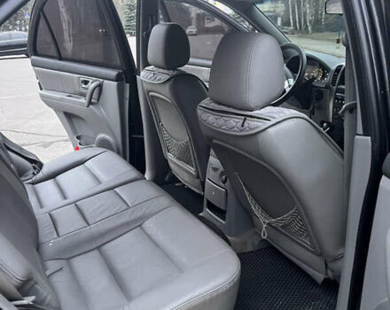 Черный Киа Соренто, объемом двигателя 2.5 л и пробегом 340 тыс. км за 7500 $, фото 15 на Automoto.ua