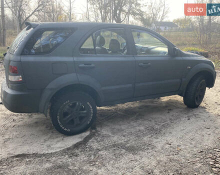 Черный Киа Соренто, объемом двигателя 2.5 л и пробегом 293 тыс. км за 3450 $, фото 6 на Automoto.ua