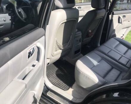 Черный Киа Соренто, объемом двигателя 2.5 л и пробегом 262 тыс. км за 9200 $, фото 12 на Automoto.ua