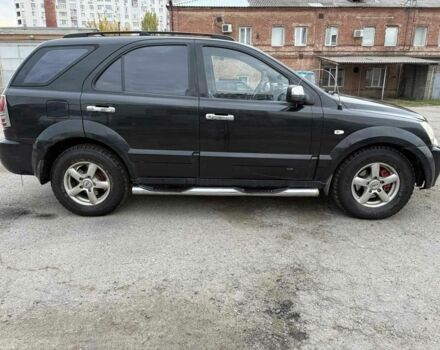 Черный Киа Соренто, объемом двигателя 2.5 л и пробегом 254 тыс. км за 3700 $, фото 4 на Automoto.ua