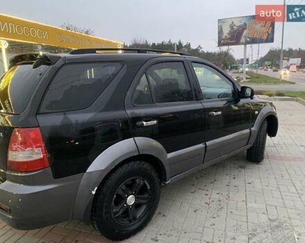 Чорний Кіа Соренто, об'ємом двигуна 2.5 л та пробігом 204 тис. км за 6150 $, фото 3 на Automoto.ua