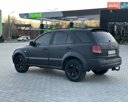 Киа Соренто 2005 в Новоднестровск на Automoto.ua Черный Киа Соренто, объемом двигателя 2.5 л и пробегом 230 тыс. км за 4100 $, фото 3 на Automoto.ua