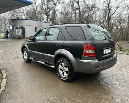 Черный Киа Соренто, объемом двигателя 2.5 л и пробегом 237 тыс. км за 3450 $, фото 3 на Automoto.ua