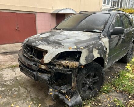 Черный Киа Соренто, объемом двигателя 2.5 л и пробегом 2 тыс. км за 800 $, фото 4 на Automoto.ua