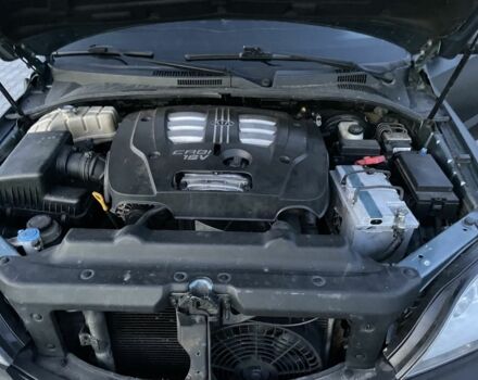 Черный Киа Соренто, объемом двигателя 2.5 л и пробегом 310 тыс. км за 3950 $, фото 9 на Automoto.ua