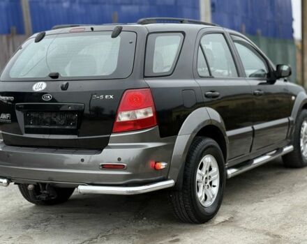 Черный Киа Соренто, объемом двигателя 2.5 л и пробегом 258 тыс. км за 5250 $, фото 6 на Automoto.ua