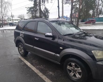 Черный Киа Соренто, объемом двигателя 2.5 л и пробегом 303 тыс. км за 3546 $, фото 11 на Automoto.ua