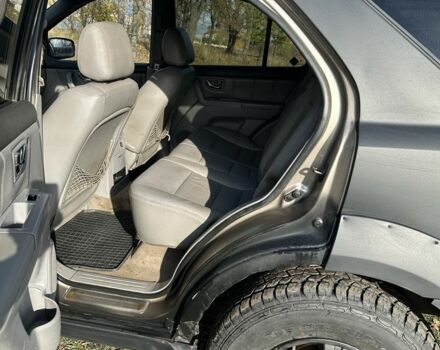 Киа Соренто 2005 в Славянске на Automoto.ua Черный Киа Соренто, объемом двигателя 2.5 л и пробегом 321 тыс. км за 3000 $, фото 6 на Automoto.ua