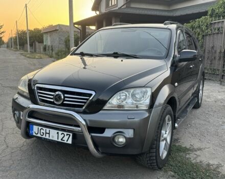 Чорний Кіа Соренто, об'ємом двигуна 2.5 л та пробігом 370 тис. км за 4850 $, фото 2 на Automoto.ua