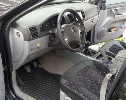 Киа Соренто 2005 в Одессе на Automoto.ua Черный Киа Соренто, объемом двигателя 2.5 л и пробегом 230 тыс. км за 7600 $, фото 3 на Automoto.ua