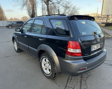 Черный Киа Соренто, объемом двигателя 2.5 л и пробегом 285 тыс. км за 3500 $, фото 3 на Automoto.ua