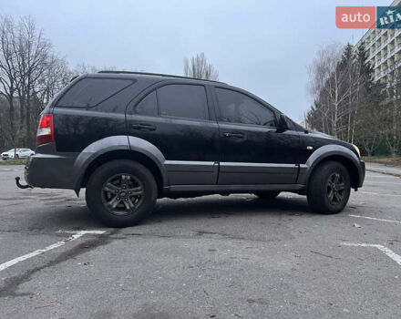 Черный Киа Соренто, объемом двигателя 2.5 л и пробегом 340 тыс. км за 7500 $, фото 19 на Automoto.ua