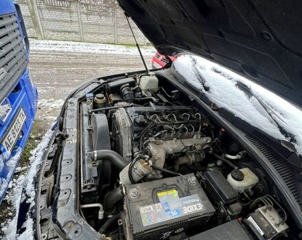 Чорний Кіа Соренто, об'ємом двигуна 2.5 л та пробігом 250 тис. км за 5200 $, фото 3 на Automoto.ua