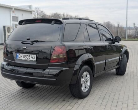 Черный Киа Соренто, объемом двигателя 2.5 л и пробегом 300 тыс. км за 8000 $, фото 4 на Automoto.ua