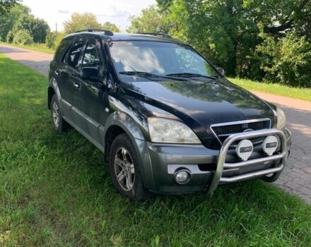 Чорний Кіа Соренто, об'ємом двигуна 2.5 л та пробігом 300 тис. км за 5570 $, фото 1 на Automoto.ua