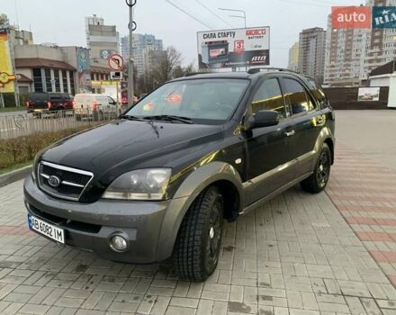 Чорний Кіа Соренто, об'ємом двигуна 2.5 л та пробігом 204 тис. км за 6150 $, фото 2 на Automoto.ua
