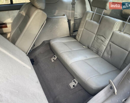 Черный Киа Соренто, объемом двигателя 2.5 л и пробегом 293 тыс. км за 3450 $, фото 13 на Automoto.ua