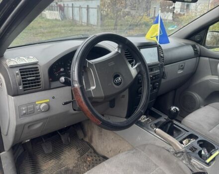 Чорний Кіа Соренто, об'ємом двигуна 2.5 л та пробігом 320 тис. км за 2800 $, фото 7 на Automoto.ua