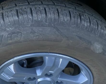 Чорний Кіа Соренто, об'ємом двигуна 2.5 л та пробігом 250 тис. км за 3350 $, фото 6 на Automoto.ua