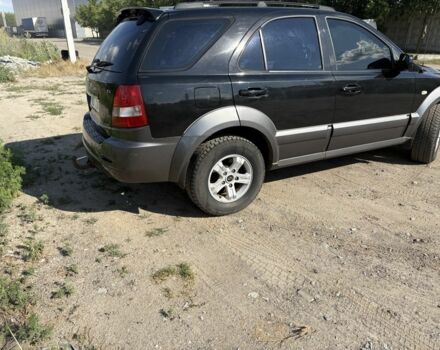 Черный Киа Соренто, объемом двигателя 2.5 л и пробегом 330 тыс. км за 3722 $, фото 2 на Automoto.ua