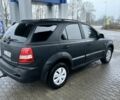 Черный Киа Соренто, объемом двигателя 2.5 л и пробегом 350 тыс. км за 3750 $, фото 3 на Automoto.ua