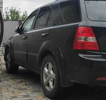 Чорний Кіа Соренто, об'ємом двигуна 2.5 л та пробігом 280 тис. км за 6000 $, фото 6 на Automoto.ua