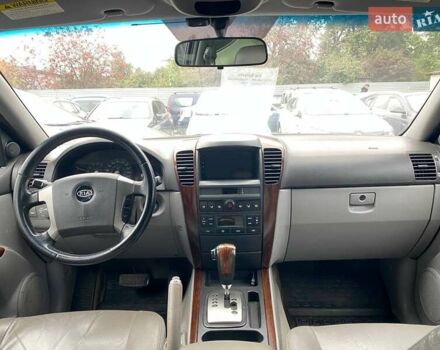 Киа Соренто 2006 в Киеве на Automoto.ua Черный Киа Соренто, объемом двигателя 2.5 л и пробегом 258 тыс. км за 7490 $, фото 8 на Automoto.ua