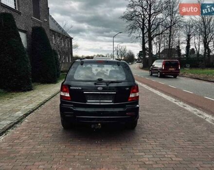 Чорний Кіа Соренто, об'ємом двигуна 2.5 л та пробігом 180 тис. км за 7200 $, фото 3 на Automoto.ua