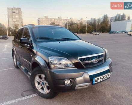 Чорний Кіа Соренто, об'ємом двигуна 2.5 л та пробігом 119 тис. км за 8800 $, фото 6 на Automoto.ua