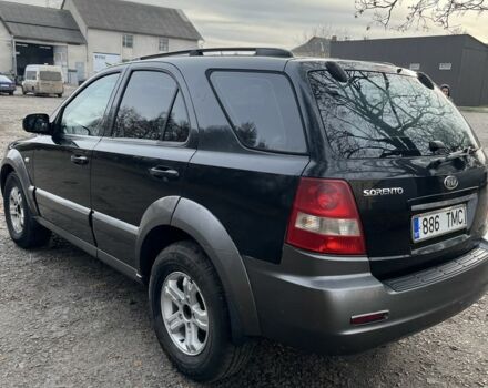 Черный Киа Соренто, объемом двигателя 2.5 л и пробегом 244 тыс. км за 4750 $, фото 4 на Automoto.ua