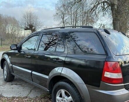 Черный Киа Соренто, объемом двигателя 2.5 л и пробегом 253 тыс. км за 2700 $, фото 2 на Automoto.ua