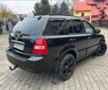Черный Киа Соренто, объемом двигателя 2.5 л и пробегом 265 тыс. км за 2400 $, фото 2 на Automoto.ua