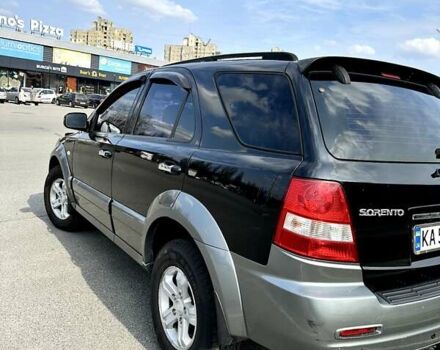 Чорний Кіа Соренто, об'ємом двигуна 2.5 л та пробігом 286 тис. км за 6500 $, фото 5 на Automoto.ua