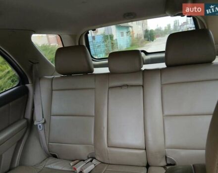 Черный Киа Соренто, объемом двигателя 2.5 л и пробегом 400 тыс. км за 4200 $, фото 12 на Automoto.ua