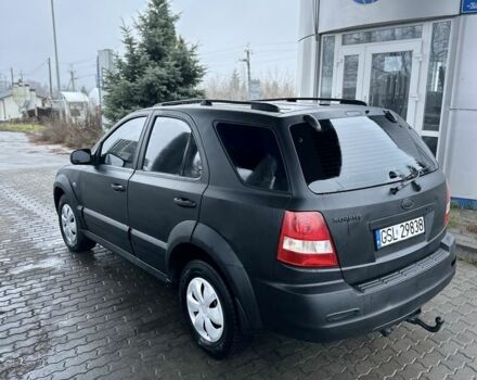 Черный Киа Соренто, объемом двигателя 2.5 л и пробегом 350 тыс. км за 3750 $, фото 4 на Automoto.ua