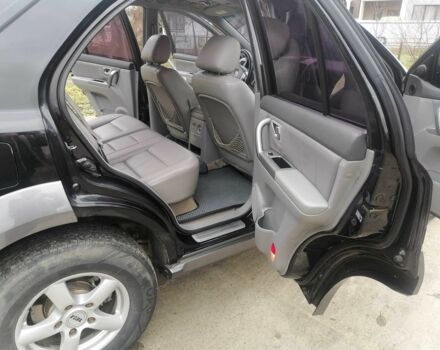 Чорний Кіа Соренто, об'ємом двигуна 2.5 л та пробігом 294 тис. км за 7400 $, фото 9 на Automoto.ua