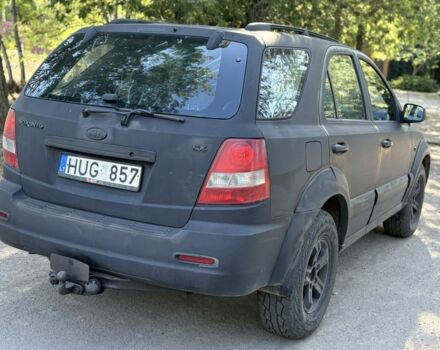 Чорний Кіа Соренто, об'ємом двигуна 2.5 л та пробігом 400 тис. км за 3500 $, фото 2 на Automoto.ua
