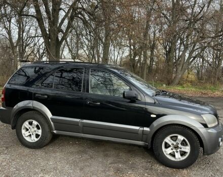 Черный Киа Соренто, объемом двигателя 2.5 л и пробегом 244 тыс. км за 4750 $, фото 2 на Automoto.ua