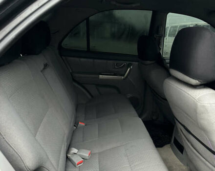 Черный Киа Соренто, объемом двигателя 2.5 л и пробегом 280 тыс. км за 3700 $, фото 6 на Automoto.ua