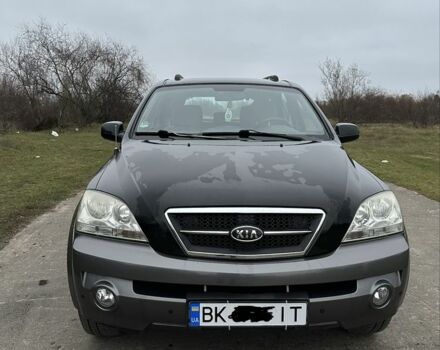 Черный Киа Соренто, объемом двигателя 2.5 л и пробегом 280 тыс. км за 4300 $, фото 1 на Automoto.ua
