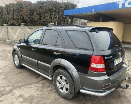 Черный Киа Соренто, объемом двигателя 2.5 л и пробегом 300 тыс. км за 6820 $, фото 4 на Automoto.ua