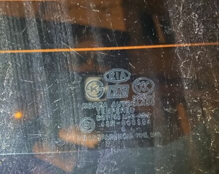 Чорний Кіа Соренто, об'ємом двигуна 2.5 л та пробігом 250 тис. км за 6900 $, фото 7 на Automoto.ua