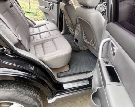 Чорний Кіа Соренто, об'ємом двигуна 2.5 л та пробігом 294 тис. км за 7400 $, фото 8 на Automoto.ua