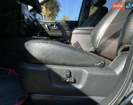 Чорний Кіа Соренто, об'ємом двигуна 2.5 л та пробігом 277 тис. км за 8200 $, фото 24 на Automoto.ua