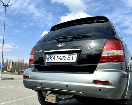Чорний Кіа Соренто, об'ємом двигуна 2.5 л та пробігом 286 тис. км за 6500 $, фото 4 на Automoto.ua