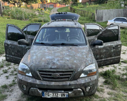 Черный Киа Соренто, объемом двигателя 2.5 л и пробегом 224 тыс. км за 4500 $, фото 7 на Automoto.ua