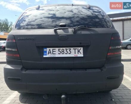 Черный Киа Соренто, объемом двигателя 2.5 л и пробегом 231 тыс. км за 6000 $, фото 4 на Automoto.ua